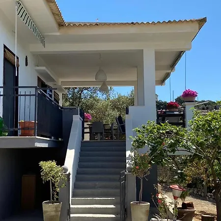 Villla Falcone Casa 팔마 디 몬테치아로